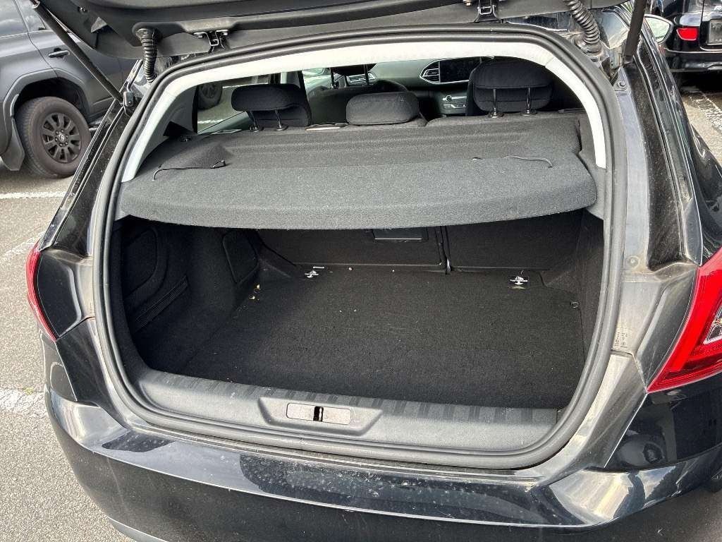 2019 Peugeot 308 Allure Package