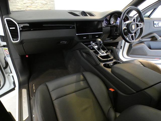 2020 Porsche Cayenne Hybrid
