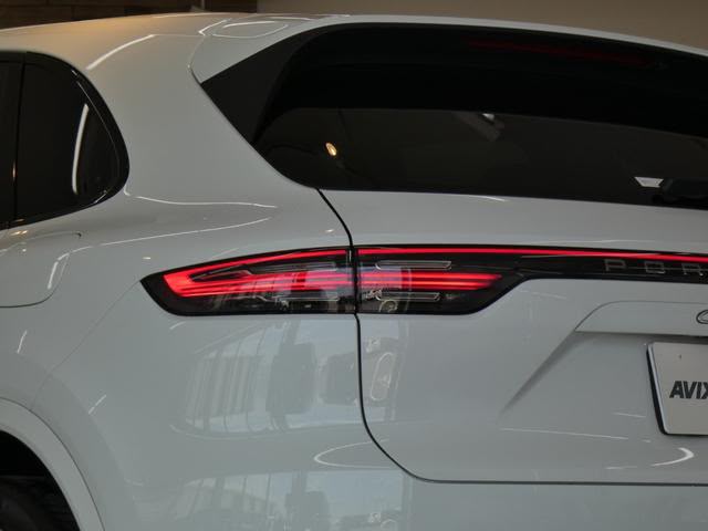 2020 Porsche Cayenne Hybrid