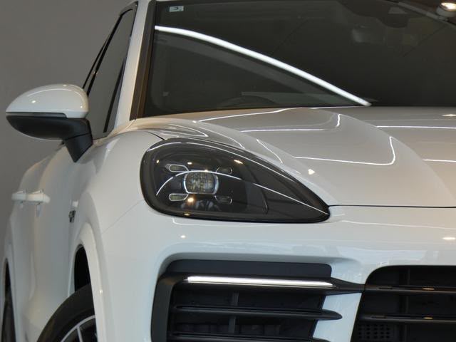 2020 Porsche Cayenne Hybrid