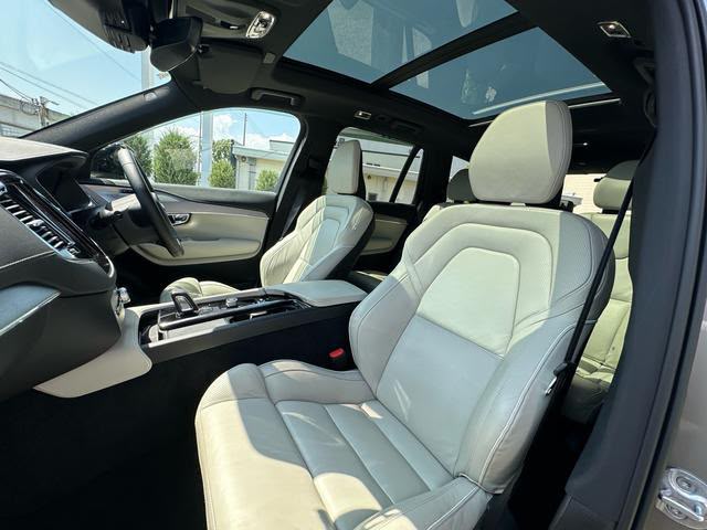 2022 VOLVO XC90 B6 AWD R-DESIGN